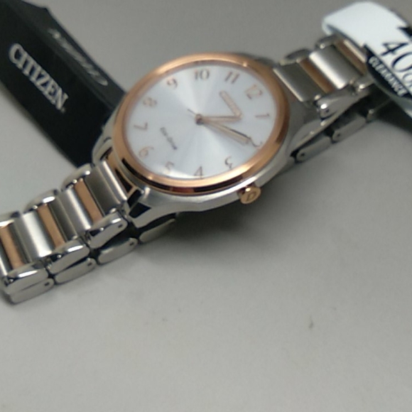 Citizen Eco-Drive EM0756-53A Silver Rose Gold Tone - Picture 10 of 10